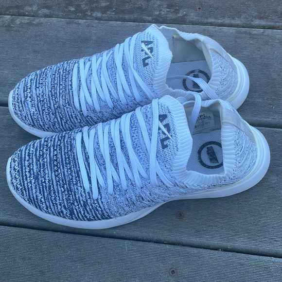 APL sneakers navy marled size 7 - Picture 2 of 5